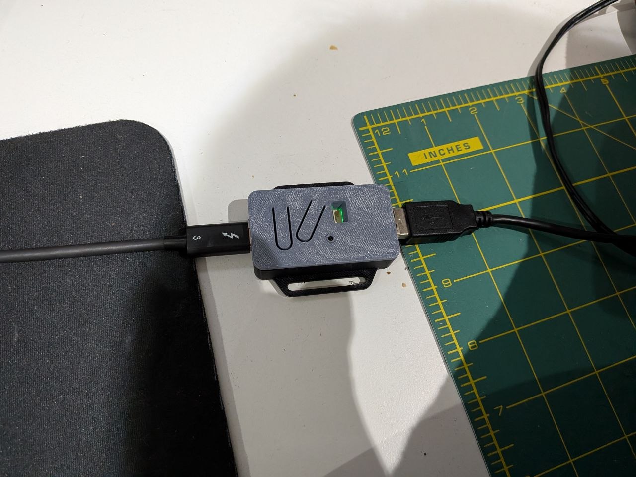 Напечатанный на 3D-принтере корпус для микроконтроллера с прошивкой подмены USB