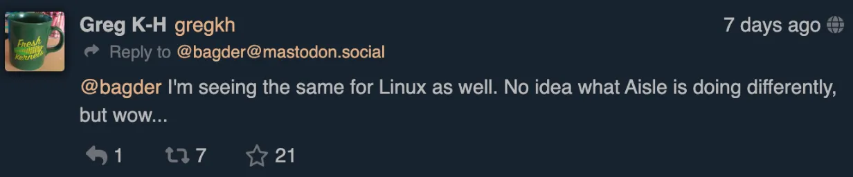 Мейнтейнер стабильного Linux Грег Кроа-Хартман сообщает, что видит такую же картину от AISLE в ядре