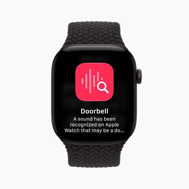 Apple Watch Series 12 показывает функцию Sound Recognition с сообщением об обнаружении дверного звонка.
