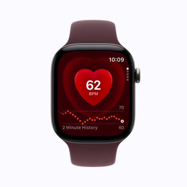 Apple Watch Series 12 показывает приложение Heart Rate.